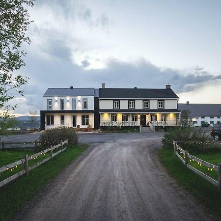 Les Ancetres Auberge & Restaurant St-Pierre-de-l'Île-d'Orléans Dış mekan fotoğraf